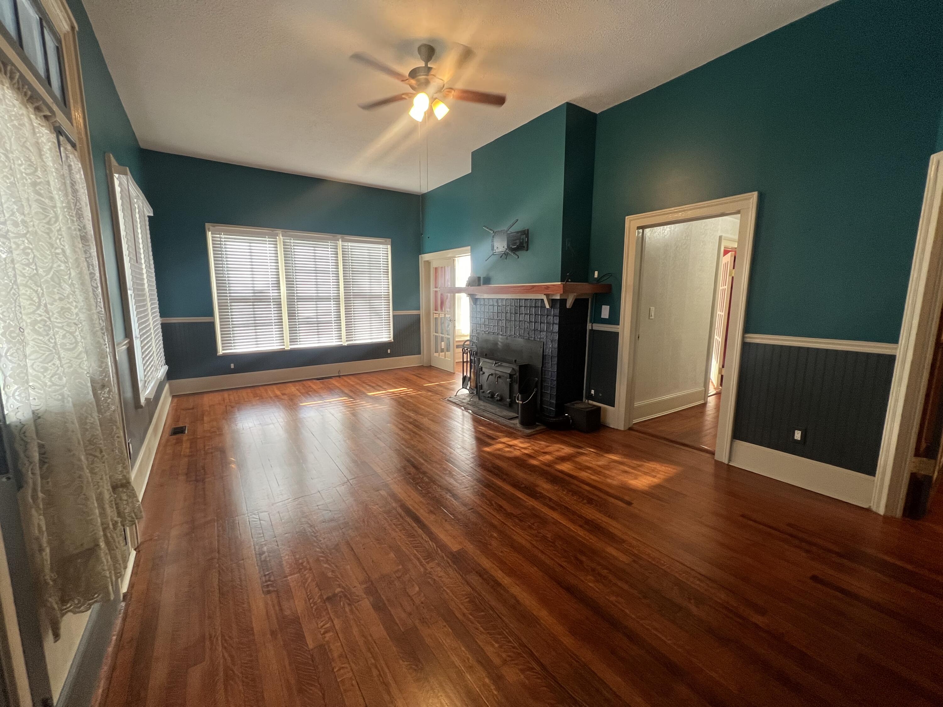 318 White Oak Street Thomson, GA 30824 - Photo 3 of 39 IMG_8423