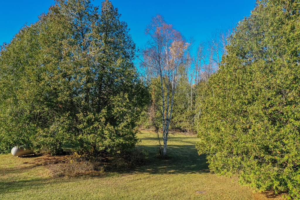 5498 Forest Road Sturgeon Bay, WI 54235 - Photo 10 of 46 Gallery Image 10