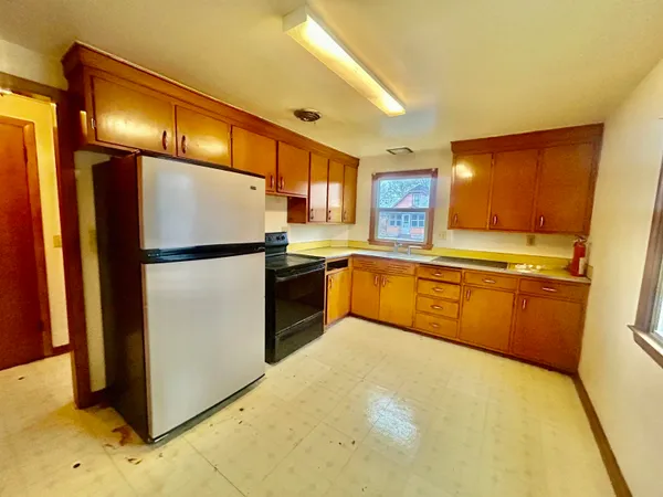 $350,000 | 816 Melvin Court, Madison, WI 53704