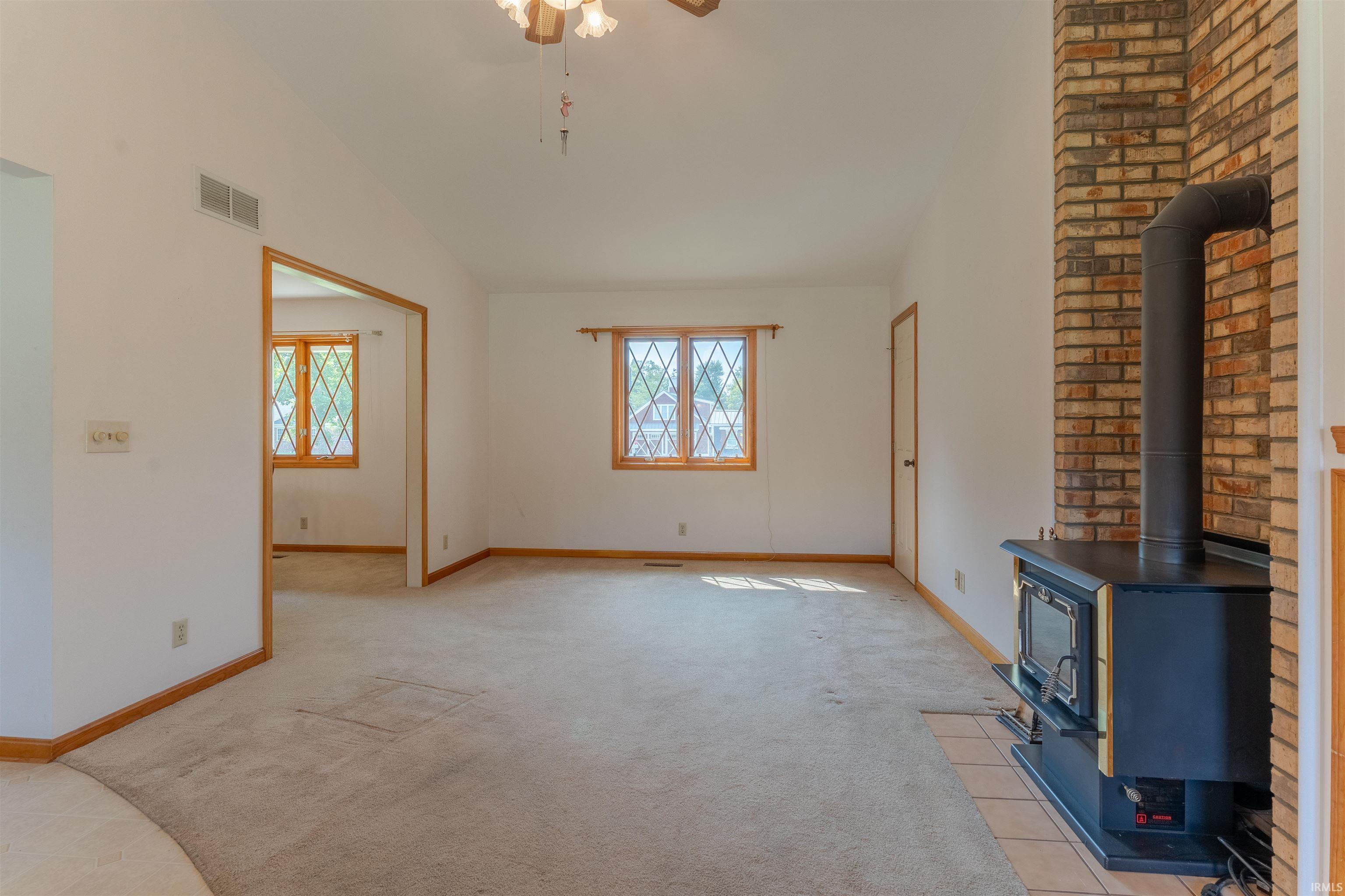 5566 Grimm Road Newburgh, IN 47630 - Photo 11 of 36 Gallery Image 11