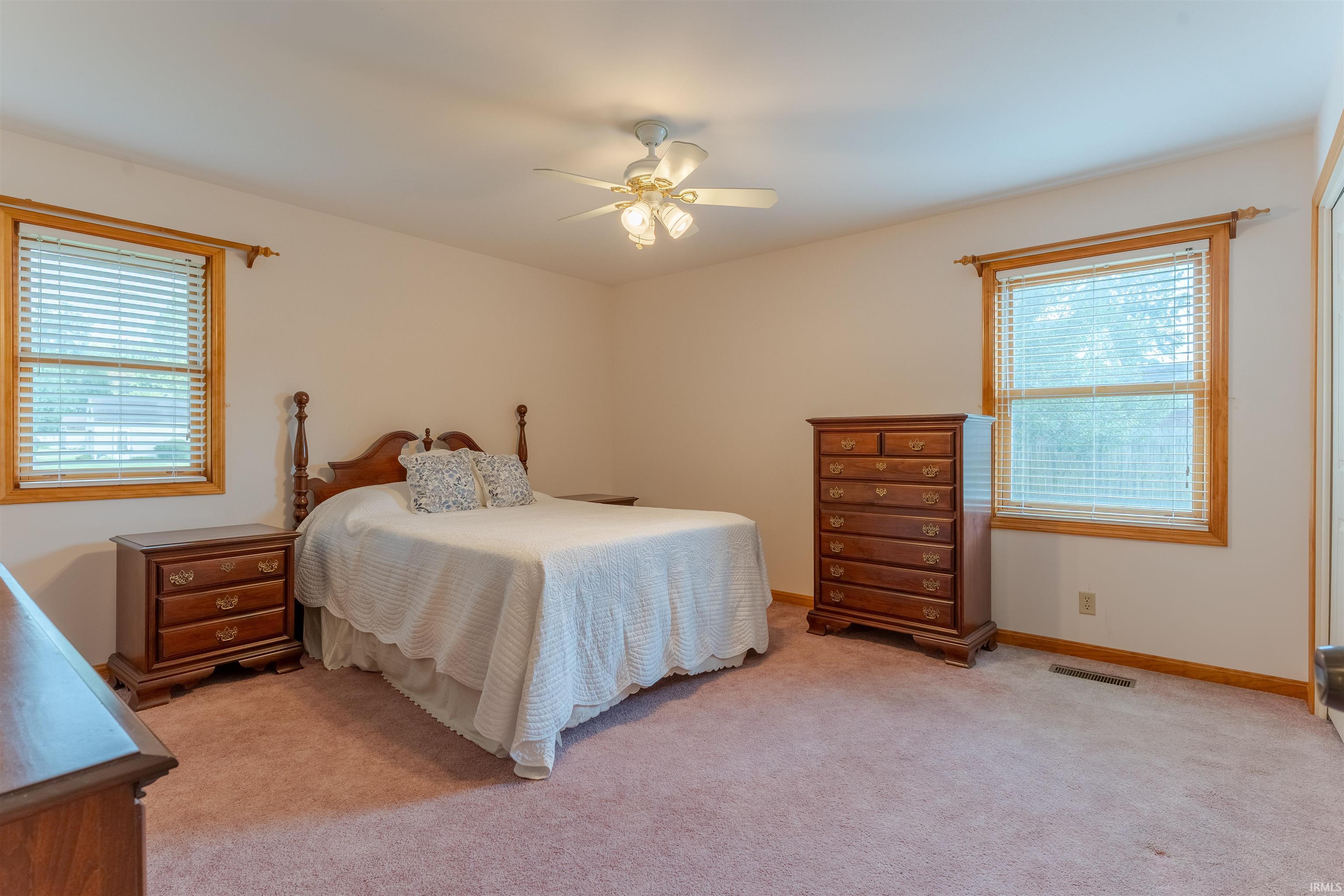 5566 Grimm Road Newburgh, IN 47630 - Photo 22 of 36 Gallery Image 22