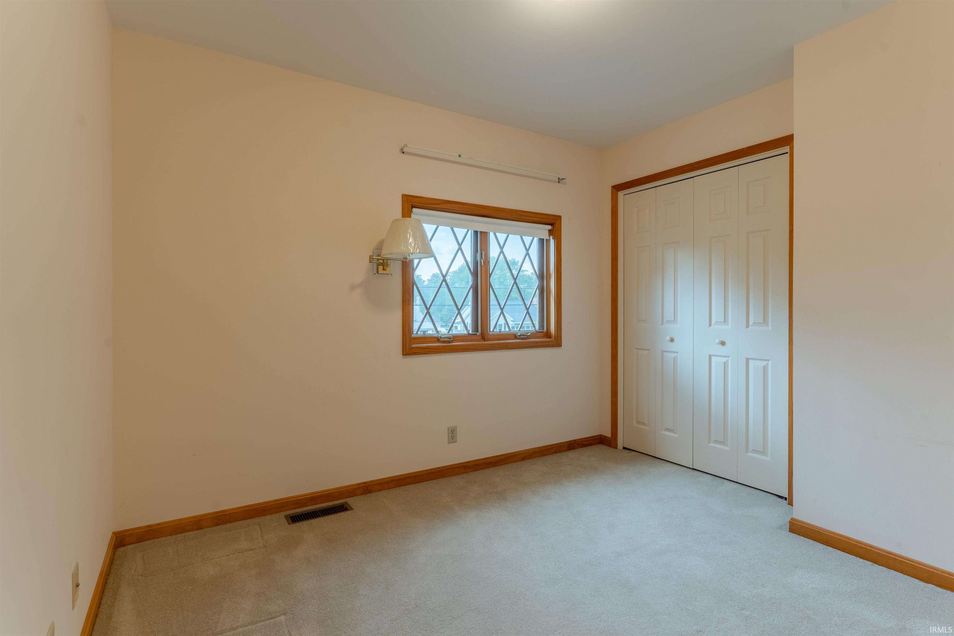 5566 Grimm Road Newburgh, IN 47630 - Photo 26 of 36 Gallery Image 26