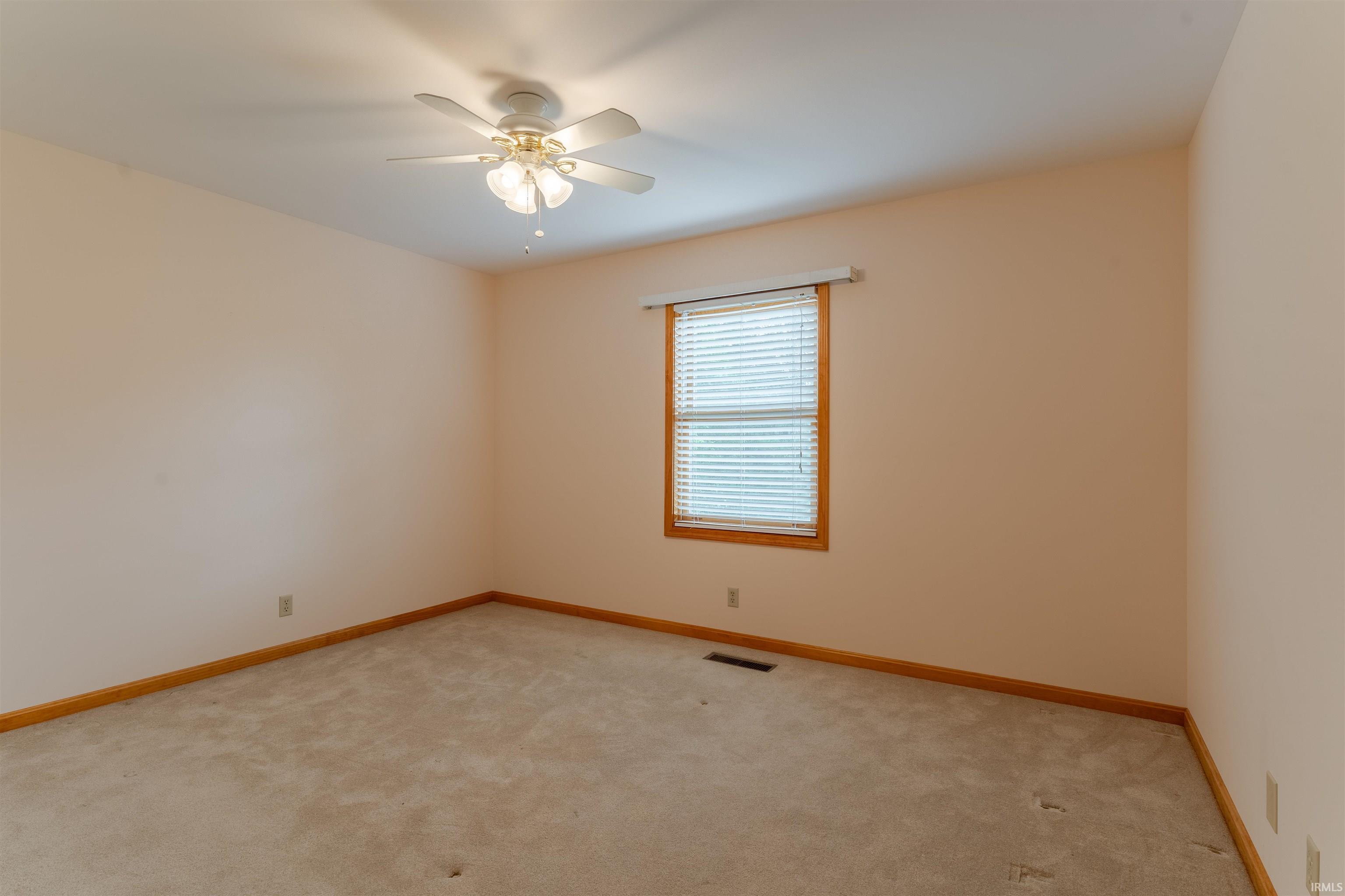 5566 Grimm Road Newburgh, IN 47630 - Photo 30 of 36 Gallery Image 30