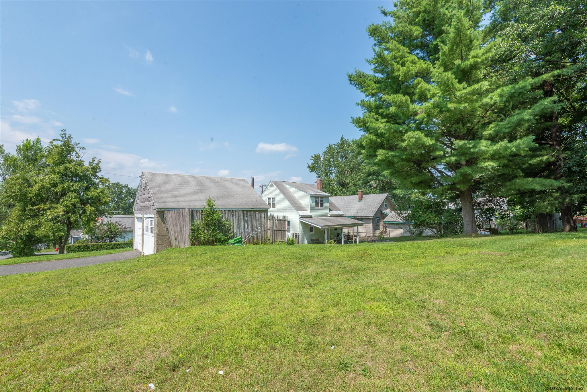 261 Summit Avenue Rensselaer, NY 12144 - Photo 22 of 27 Photo 24