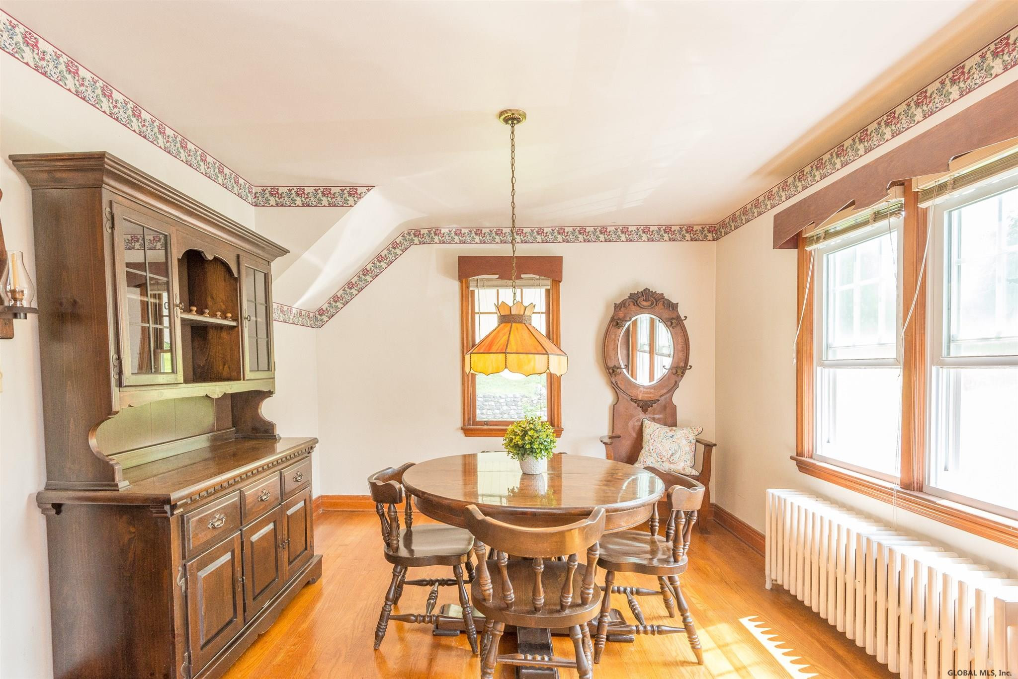 261 Summit Avenue Rensselaer, NY 12144 - Photo 7 of 27 Photo 7