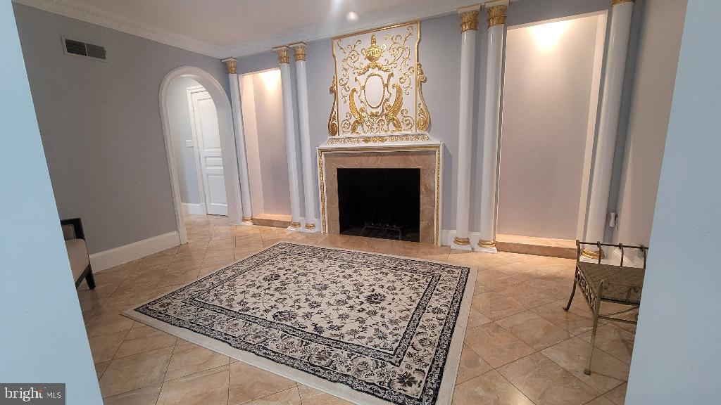 6730 Greentree Road Bethesda, MD 20817 - Photo 14 of 56