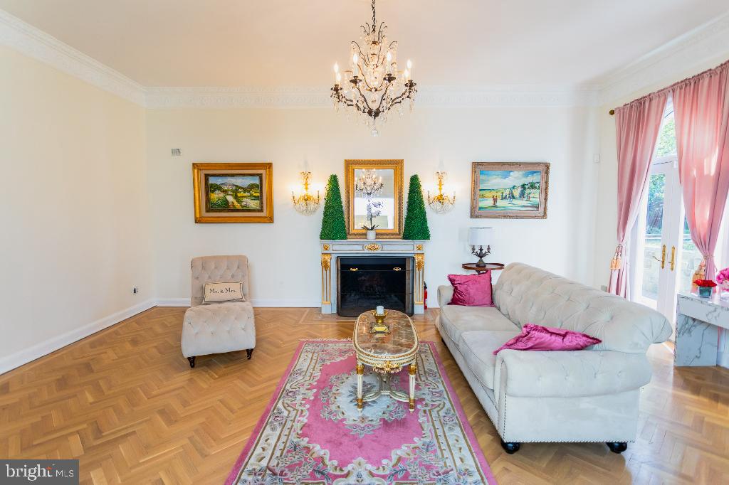 6730 Greentree Road Bethesda, MD 20817 - Photo 16 of 56