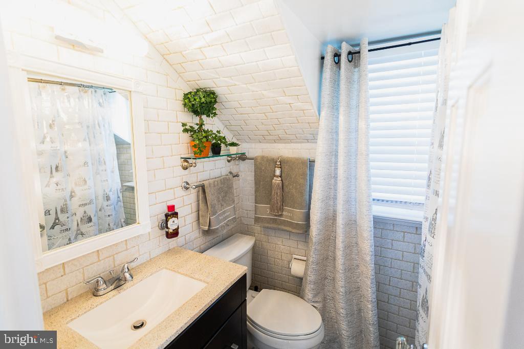 6730 Greentree Road Bethesda, MD 20817 - Photo 40 of 56