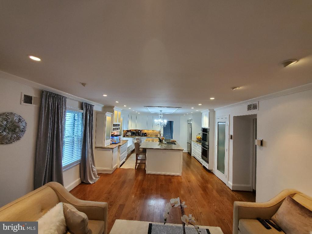 6730 Greentree Road Bethesda, MD 20817 - Photo 43 of 56