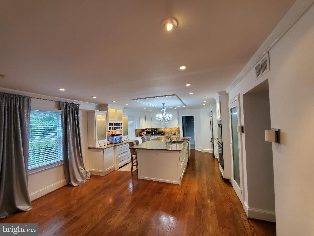 6730 Greentree Road Bethesda, MD 20817 - Photo 44 of 56