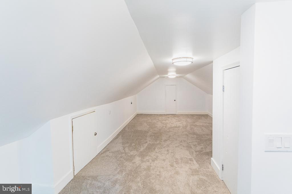 6730 Greentree Road Bethesda, MD 20817 - Photo 46 of 56