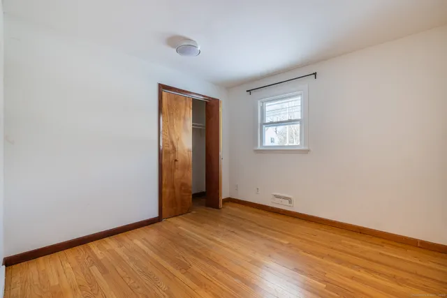 $3,600 | 3845 Old Town Road, Bridgeport, CT 06606