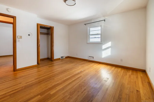 $3,600 | 3845 Old Town Road, Bridgeport, CT 06606