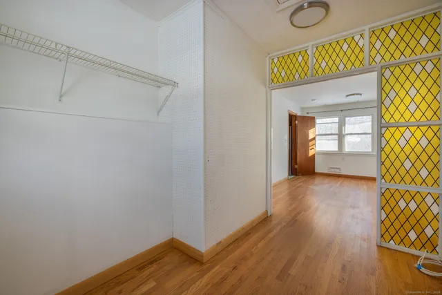 $3,600 | 3845 Old Town Road, Bridgeport, CT 06606