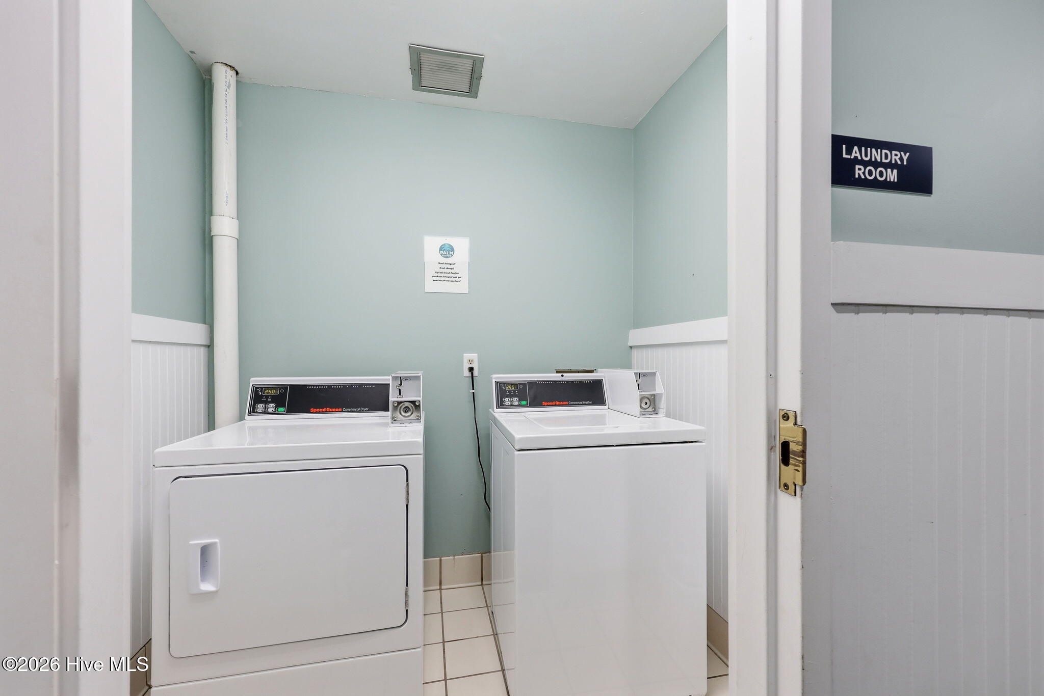 602 West Fort Macon Road, Unit 218 Atlantic Beach, NC 28512 - Photo 26 of 44 Guest Laundry Room