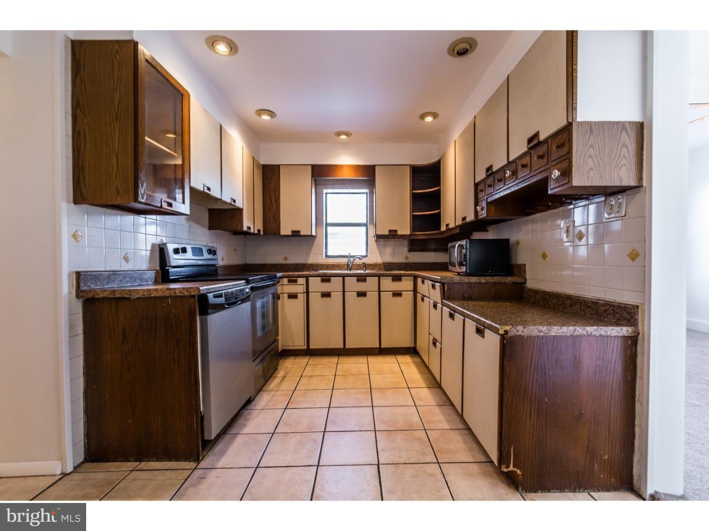 300 Powell Road Springfield, PA 19064 - Photo 7 of 17