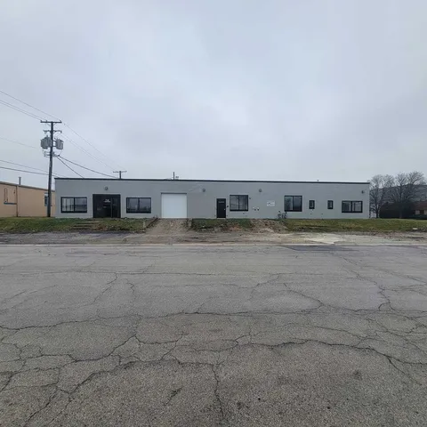 a view of house with outdoor space
