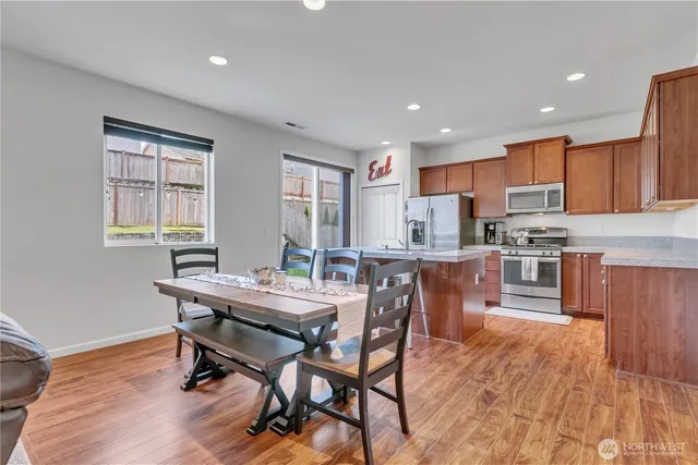 $600,000 | 17211 83rd Ave Court East, Puyallup, WA 98375