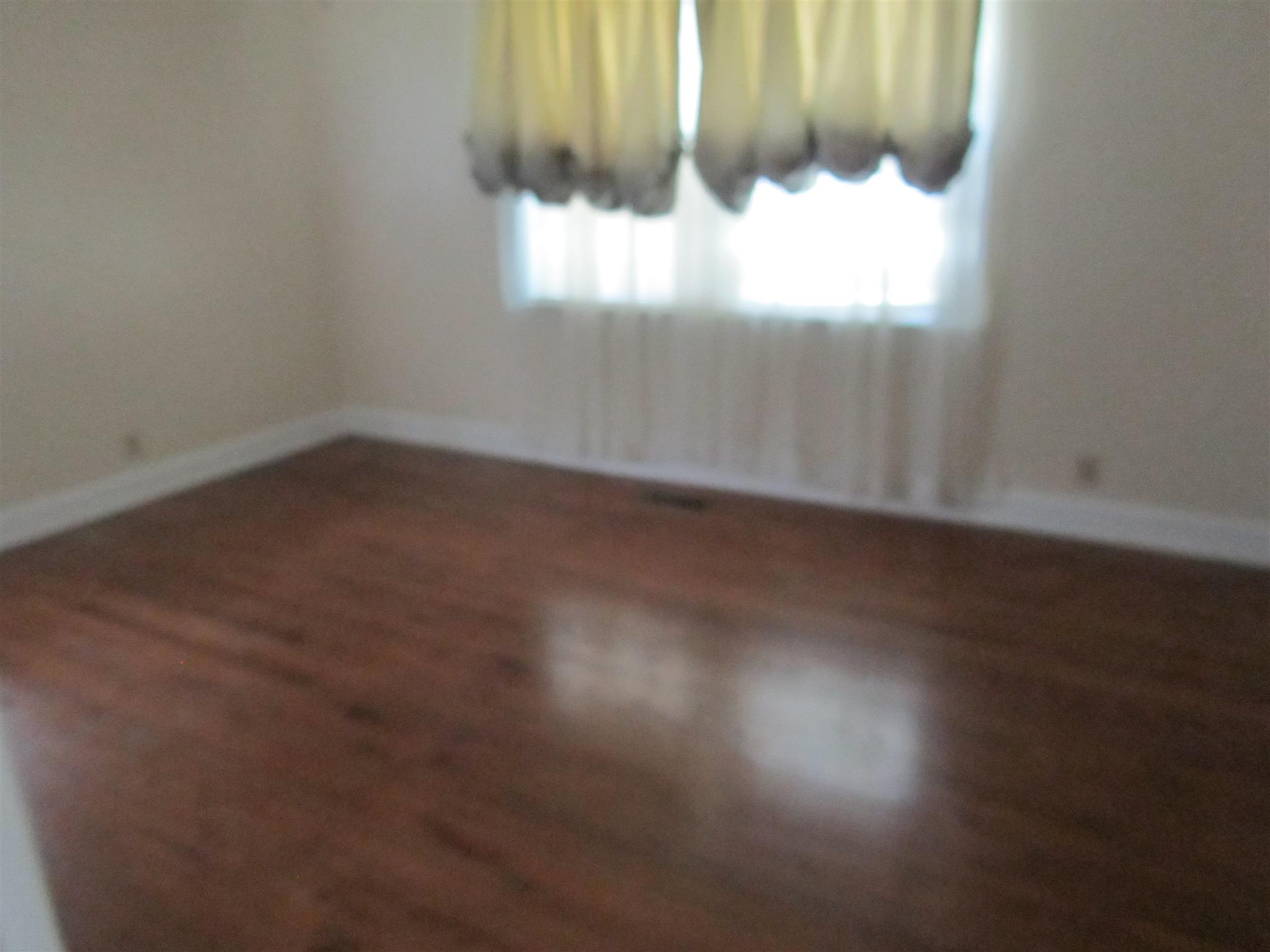 1508 5th Avenue West Springfield, TN 37172 - Photo 5 of 12 Bedroom 3