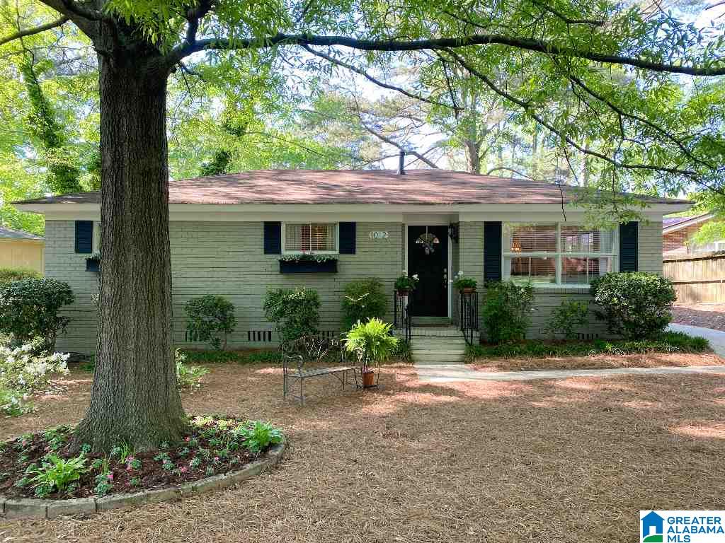 1012 Queensbury Road Birmingham, AL 35209 - Photo 1 of 23