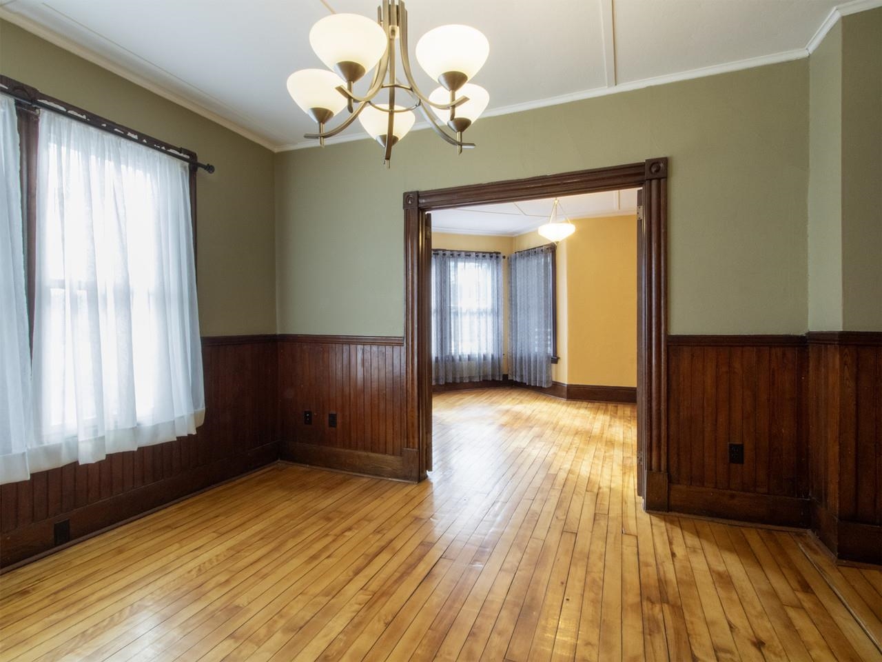 1304 North Avenue, Unit 1 Burlington, VT 05408 - Photo 11 of 35
