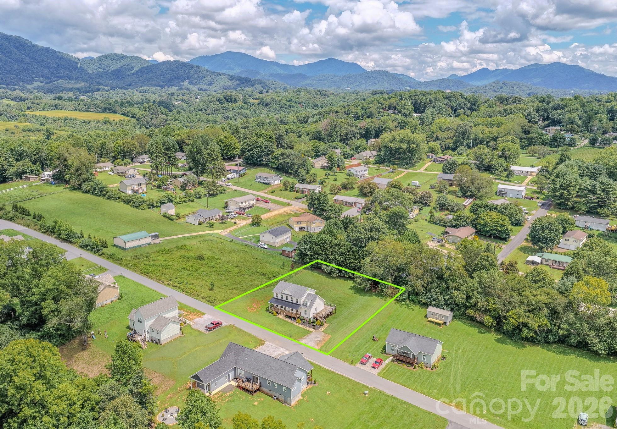 160 Rdg Vw Drive Clyde, NC 28721 - Photo 40 of 44 Gallery Image 40