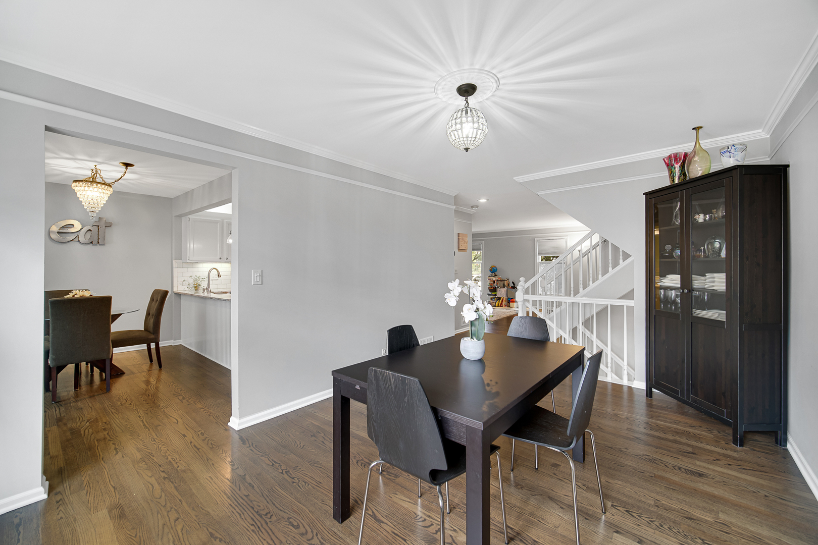 9054 Forestview Road Evanston, IL 60203 - Photo 7 of 40 Gallery Image 7