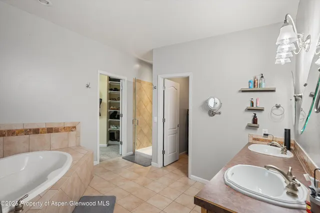 $560,000 | 427 Lodge Pole Circle, Parachute, CO 81635