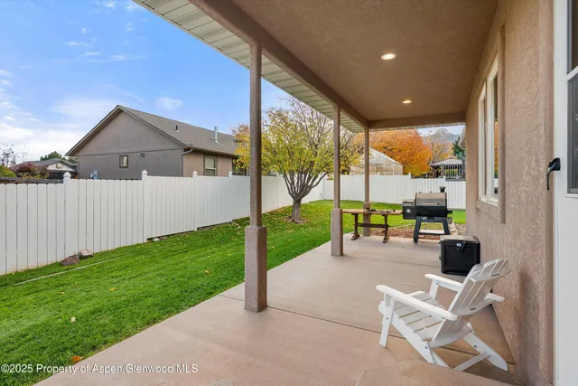 $560,000 | 427 Lodge Pole Circle, Parachute, CO 81635