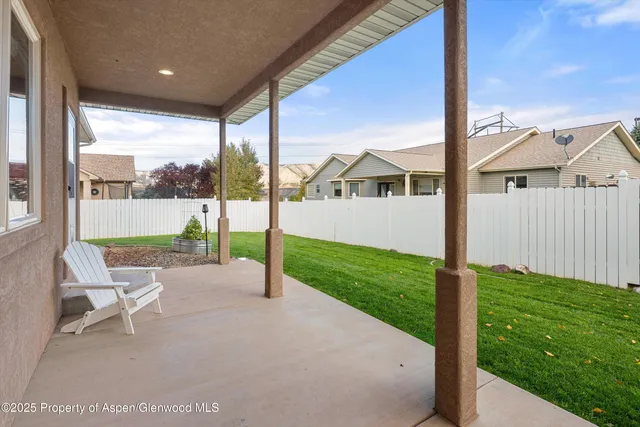 $560,000 | 427 Lodge Pole Circle, Parachute, CO 81635