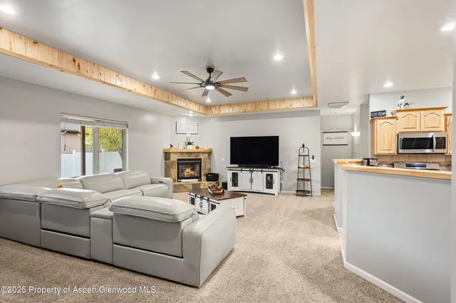 $560,000 | 427 Lodge Pole Circle, Parachute, CO 81635