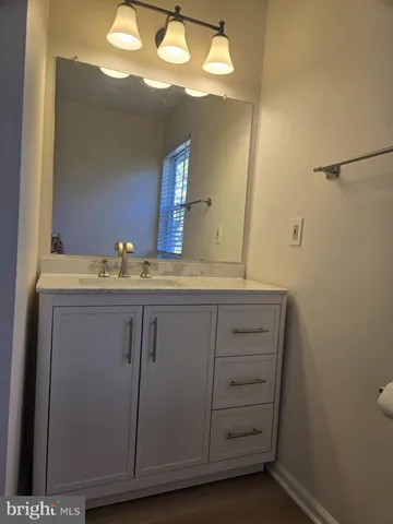 $2,400 | 240 Cayman Court, Wilmington, DE 19808