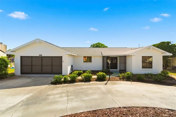 $299,000 | 7457 Galloway Road, Weeki Wachee, FL 34613