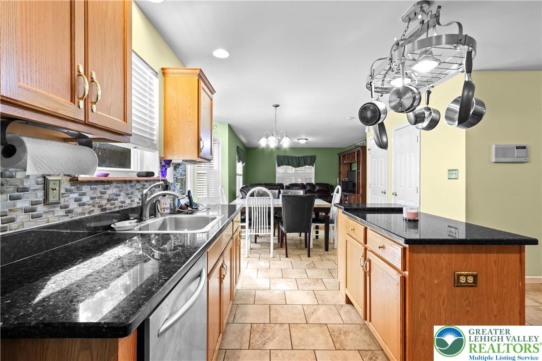 125 Stone Ridge Albrightsville, PA 18210 - Photo 14 of 43 Gallery Image 14
