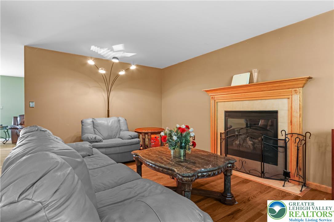 125 Stone Ridge Albrightsville, PA 18210 - Photo 8 of 43 Gallery Image 8