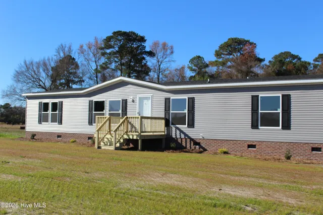 $237,900 | 441 Sand Ridge Road, Pink Hill, NC 28572