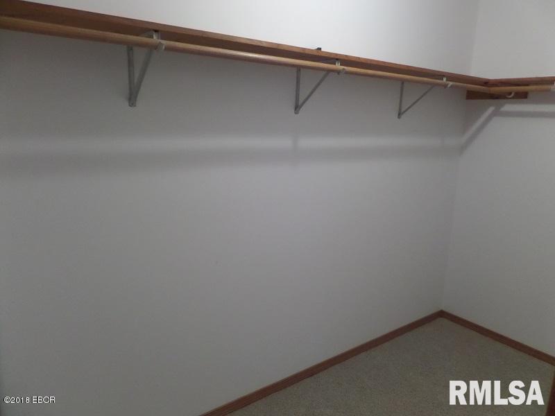 1808 Harlan Road Mount Vernon, IL 62864 - Photo 23 of 26 Gallery Image 23