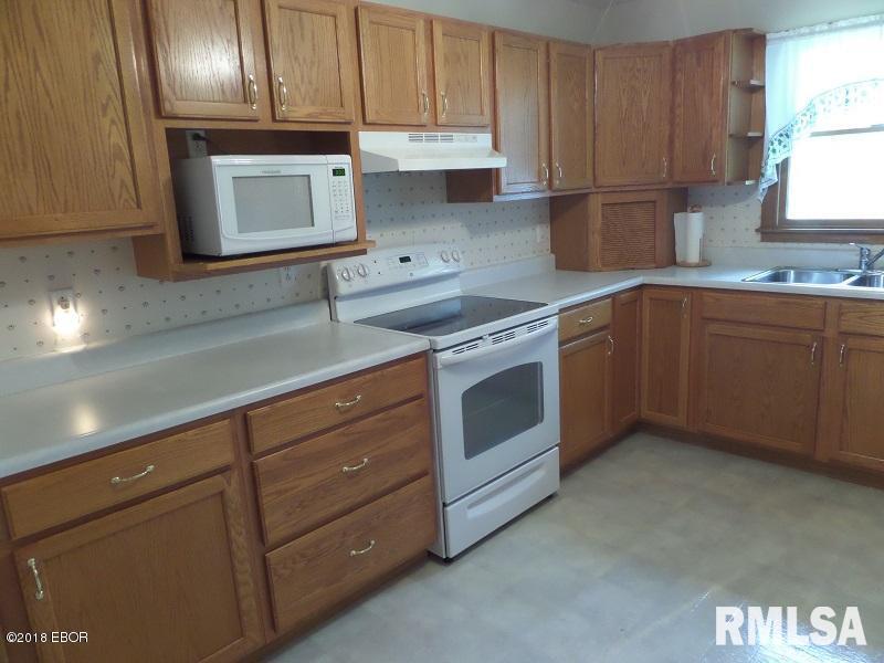 1808 Harlan Road Mount Vernon, IL 62864 - Photo 8 of 26 Gallery Image 8