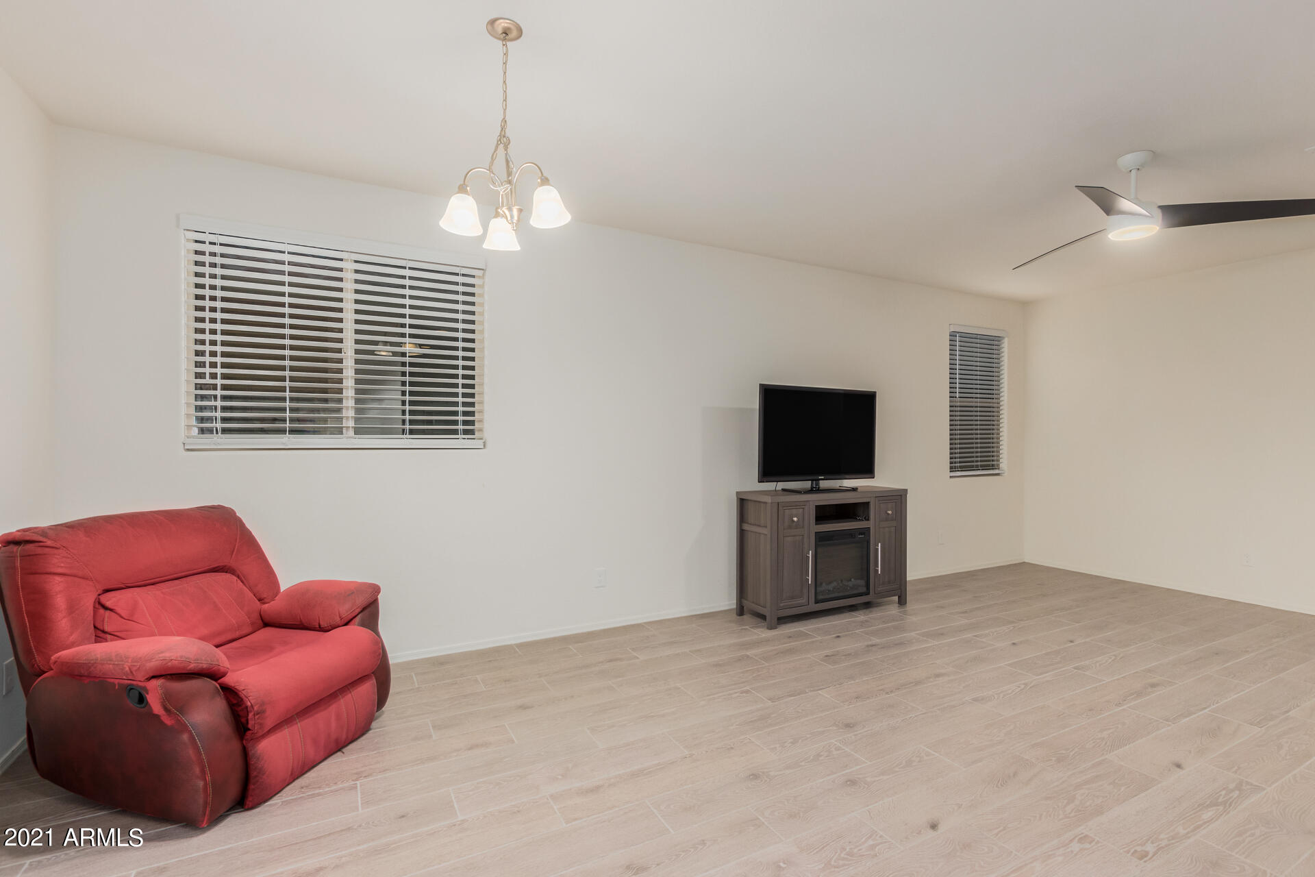 10444 West Payson Road Tolleson, AZ 85353 - Photo 12 of 40 12 - Payson