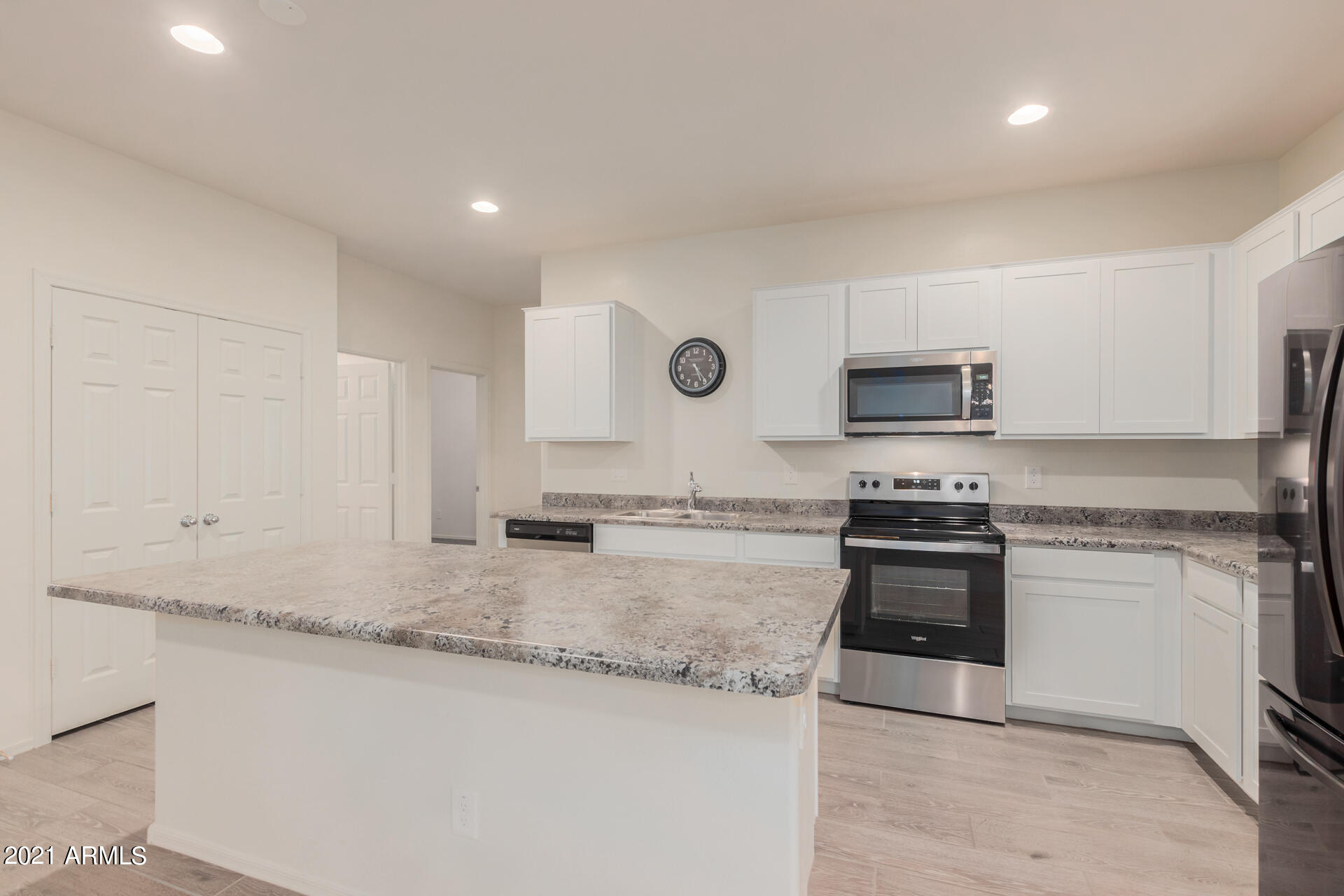 10444 West Payson Road Tolleson, AZ 85353 - Photo 13 of 40 13 - Payson