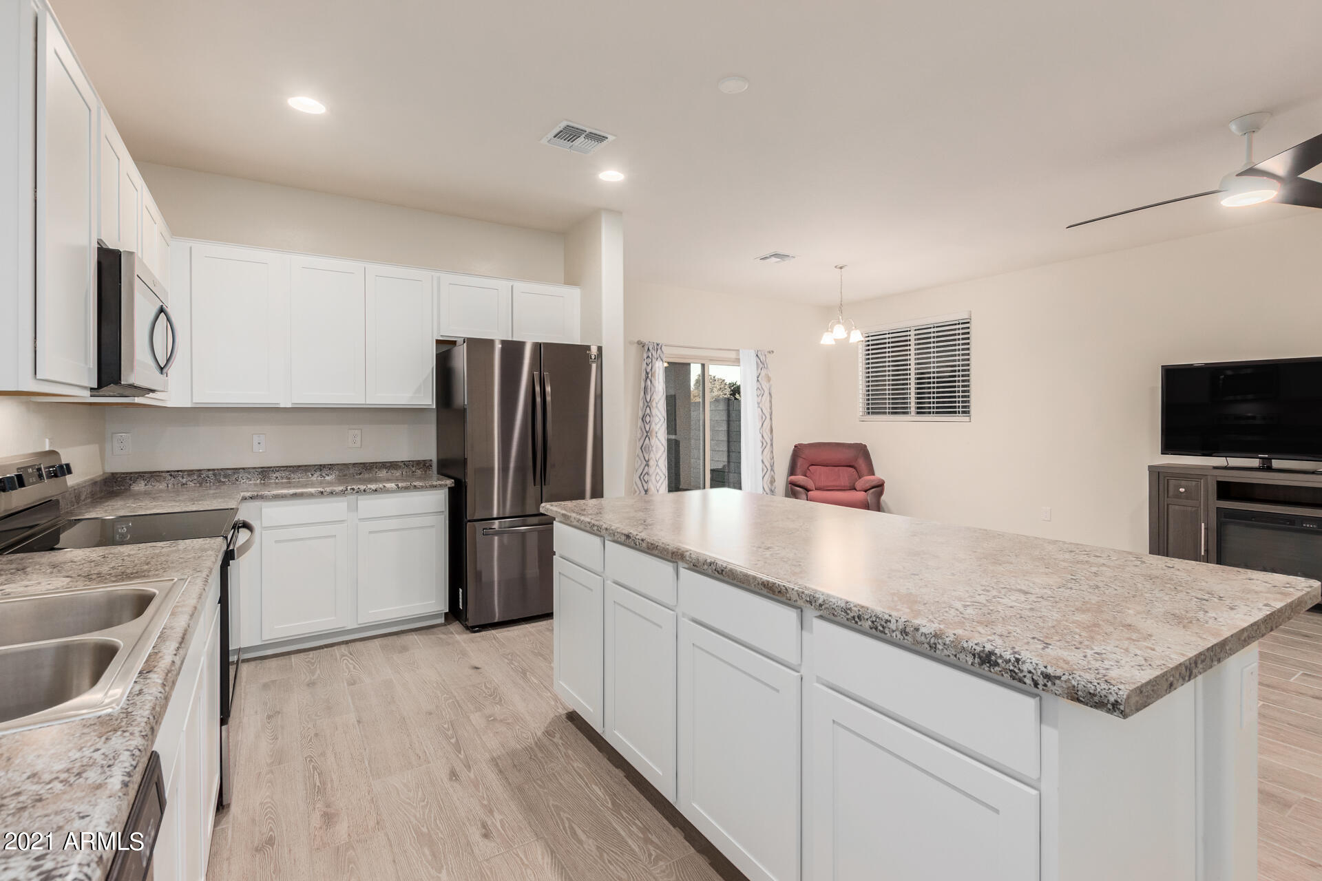 10444 West Payson Road Tolleson, AZ 85353 - Photo 15 of 40 15 - Payson