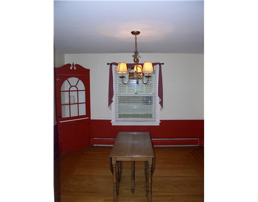 128 Beach Road Bristol, RI 02809 - Photo 10 of 11 Dining Room. Kichen Looking into DR