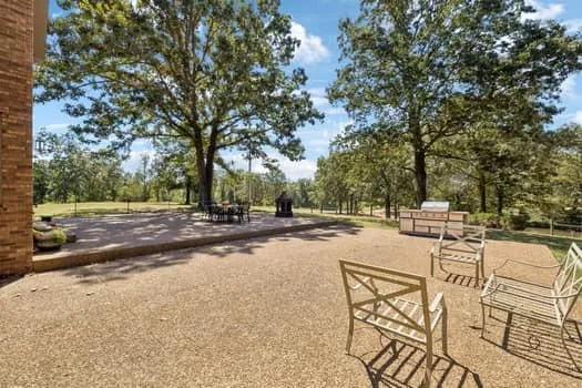 $849,999 | 90 Gauging Station Lane, Hurricane Mills, TN 37078