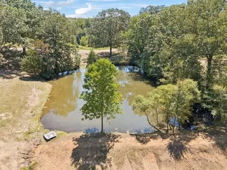 $849,999 | 90 Gauging Station Lane, Hurricane Mills, TN 37078