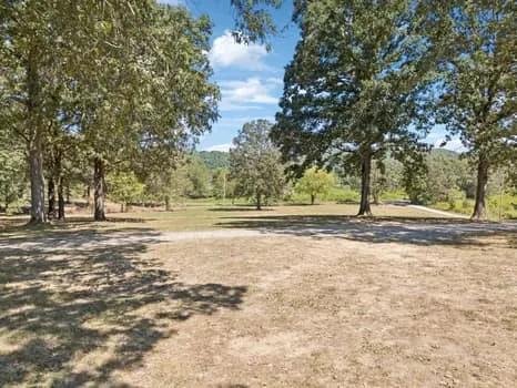 $849,999 | 90 Gauging Station Lane, Hurricane Mills, TN 37078