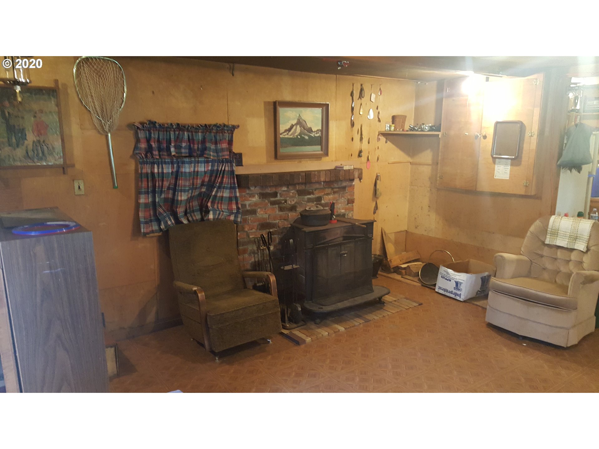 100 Diamond Lake Loop Chemult, OR 97731 - Photo 7 of 15