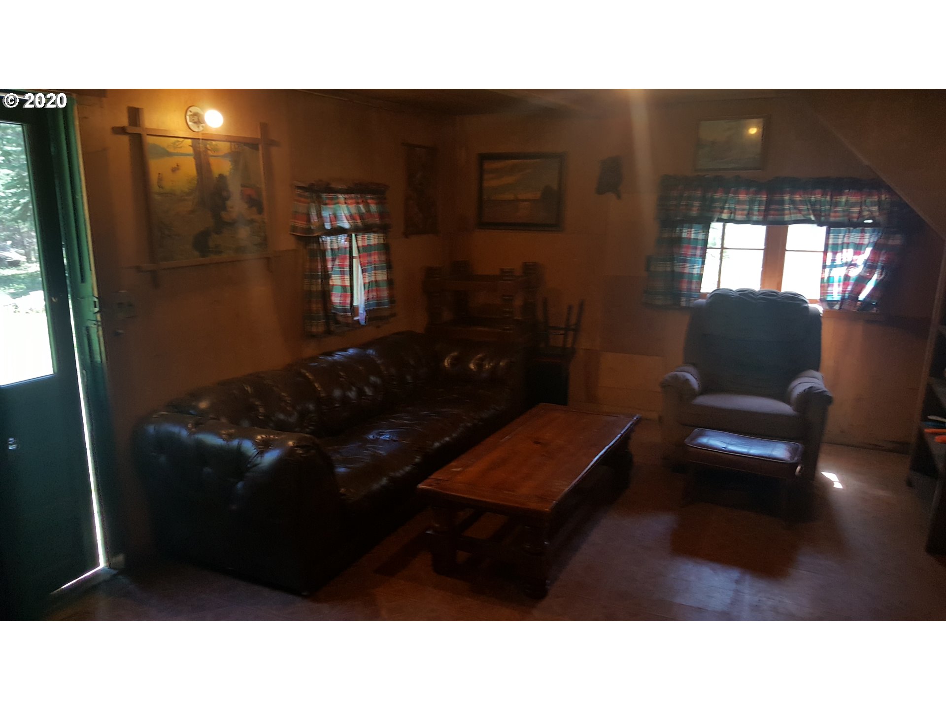 100 Diamond Lake Loop Chemult, OR 97731 - Photo 10 of 15