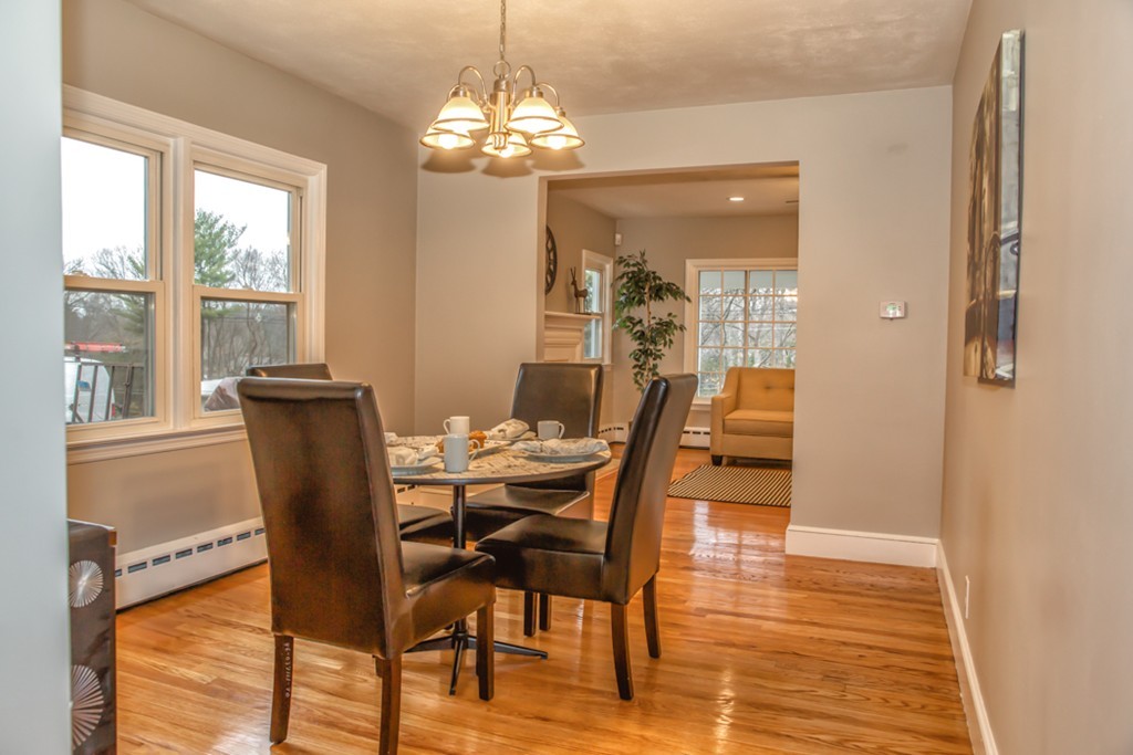 708 Roosevelt Avenue Springfield, MA 01118 - Photo 12 of 30 Gallery Image 12