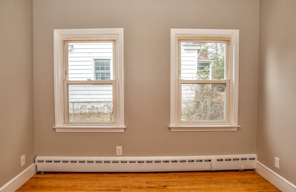 708 Roosevelt Avenue Springfield, MA 01118 - Photo 22 of 30 Gallery Image 22