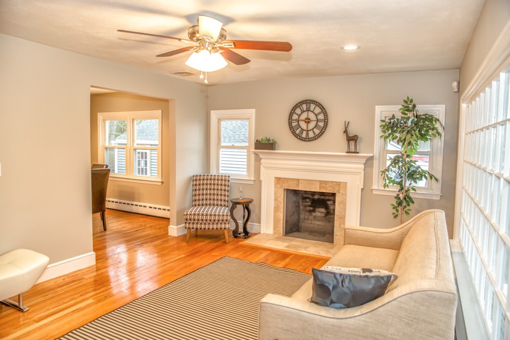 708 Roosevelt Avenue Springfield, MA 01118 - Photo 8 of 30 Gallery Image 8